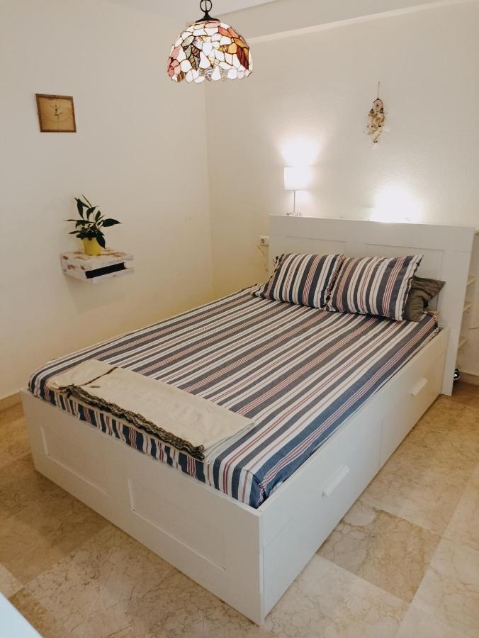 Confortable Habitacion Centrica En Piso Privado Apartment Malaga Bagian luar foto