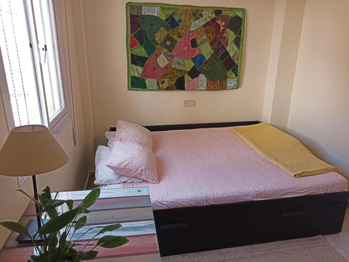 Confortable Habitacion Centrica En Piso Privado Apartment Malaga Bagian luar foto
