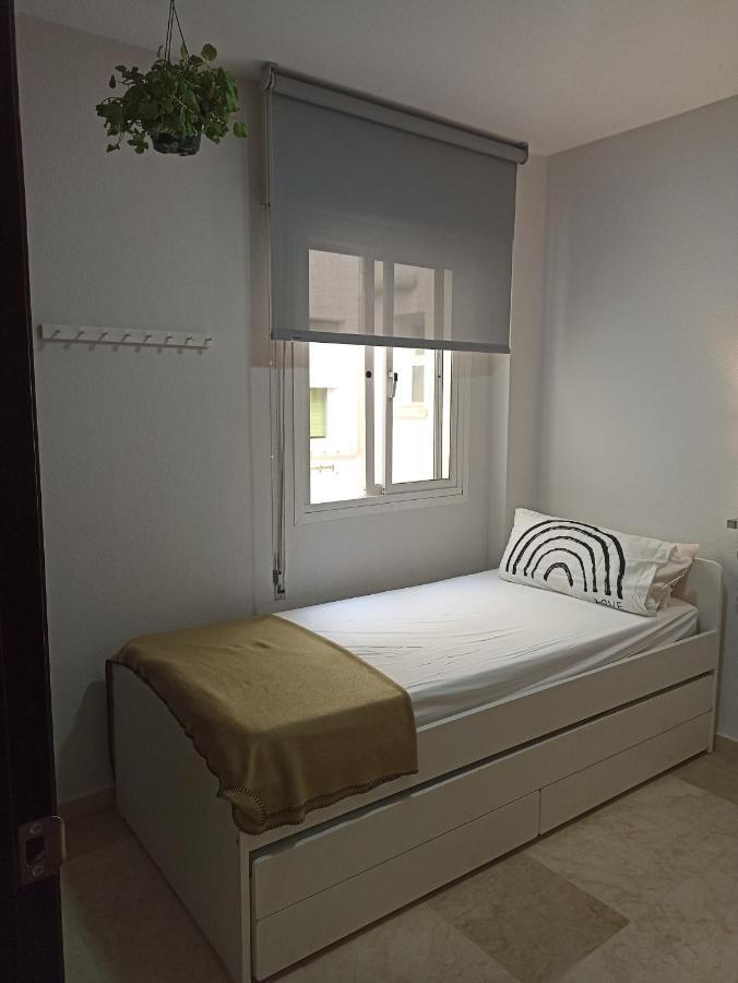 Confortable Habitacion Centrica En Piso Privado Apartment Malaga Bagian luar foto