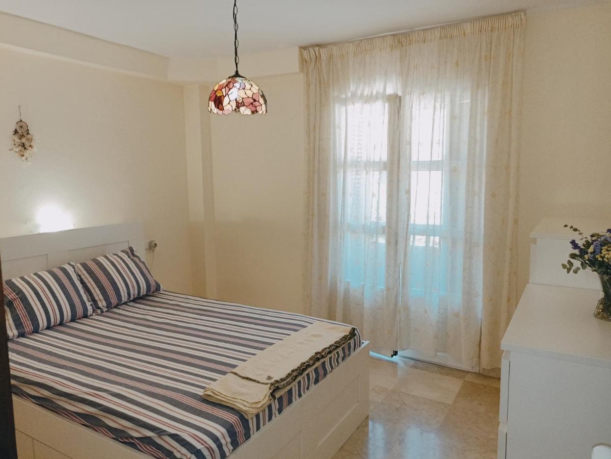 Confortable Habitacion Centrica En Piso Privado Apartment Malaga Bagian luar foto