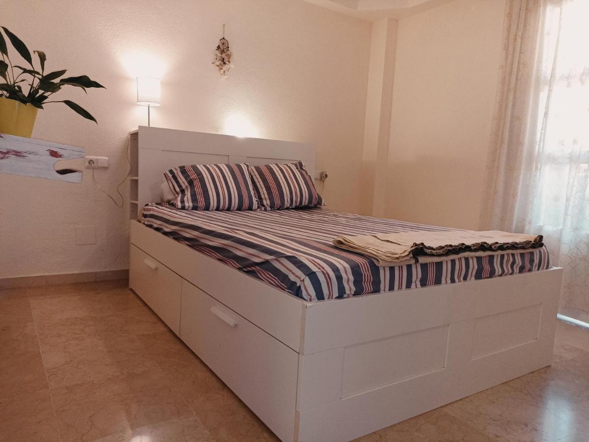 Confortable Habitacion Centrica En Piso Privado Apartment Malaga Bagian luar foto