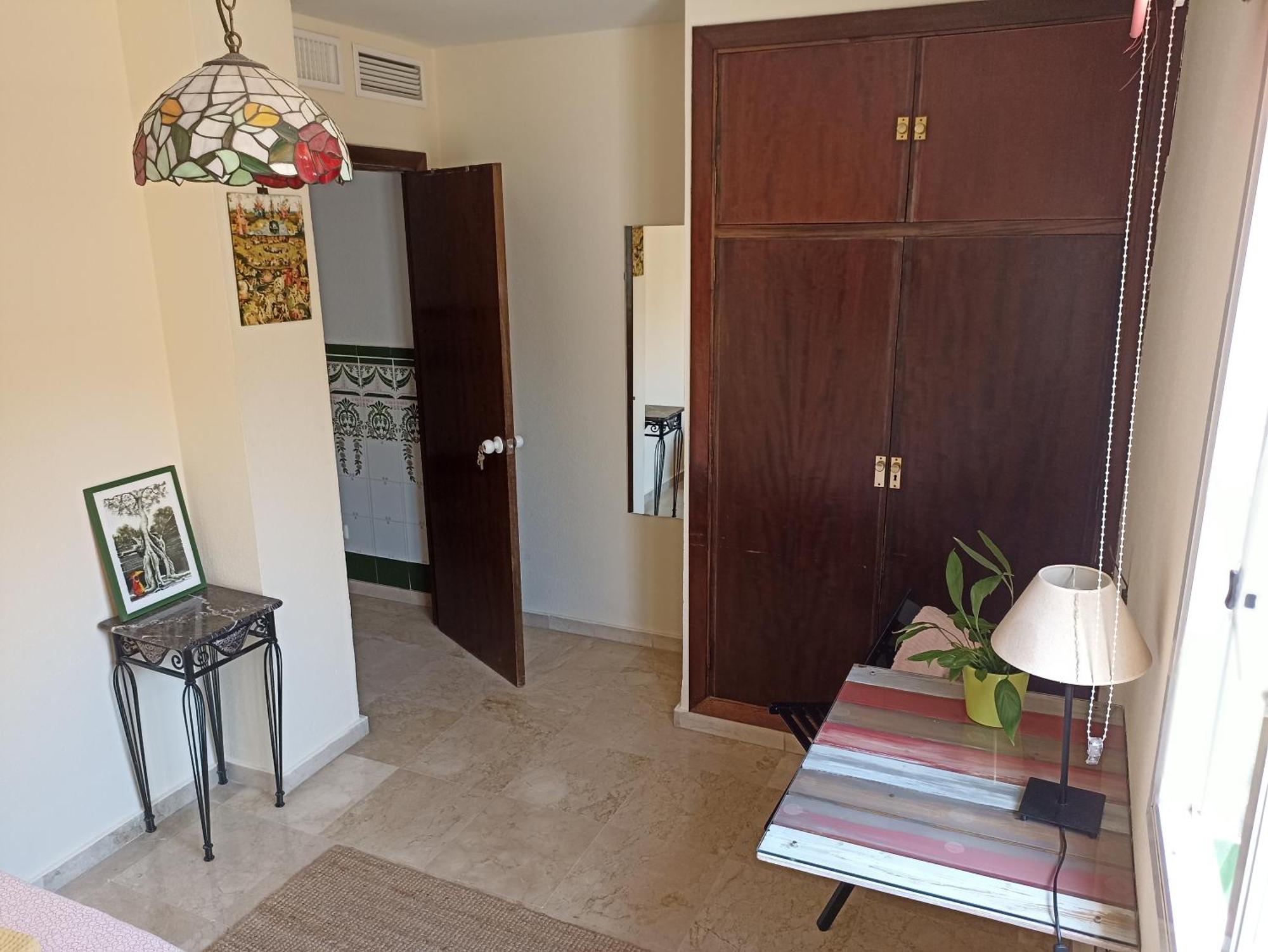 Confortable Habitacion Centrica En Piso Privado Apartment Malaga Bagian luar foto